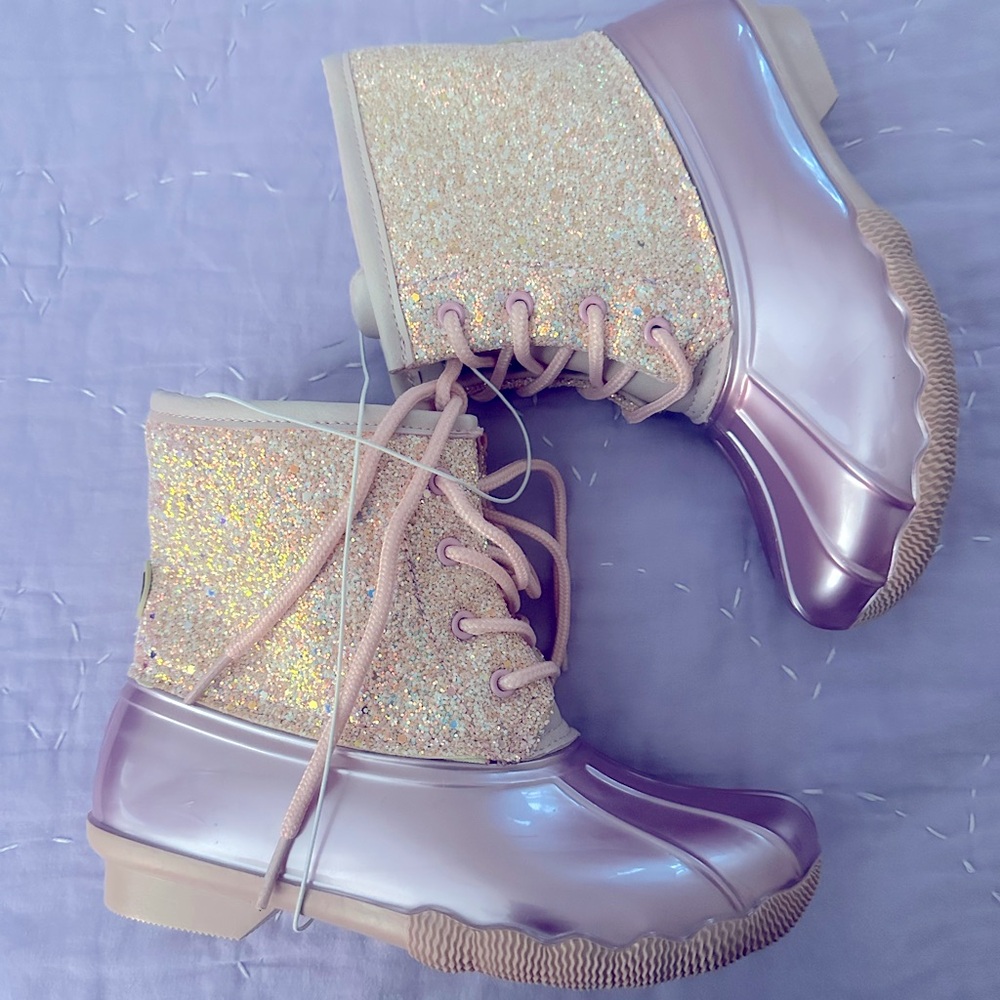 Snow duck boots glitter